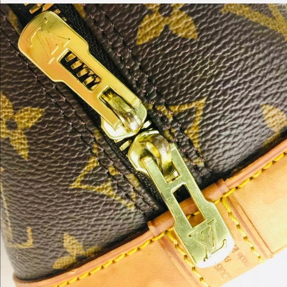 💕🌺💕Authentic Louis Vuitton Alma PM Monogram - Picture 7 of 14